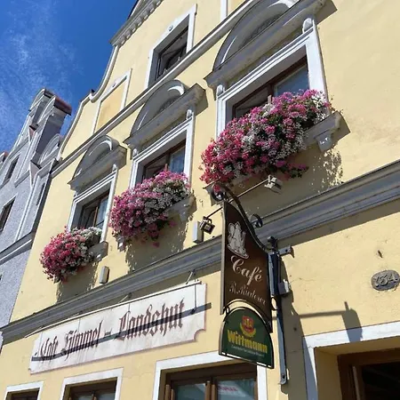 Restaurant-cafe-pension Himmel 3*