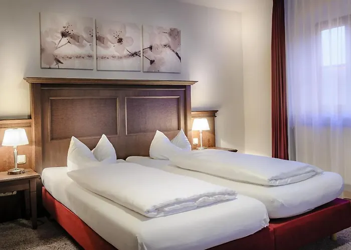 Pensjonat Restaurant-cafe-pension Himmel Landshut