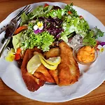 ゲストハウス Restaurant-cafe-pension Himmel ランツフート