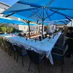 ゲストハウス Restaurant-cafe-pension Himmel ランツフート
