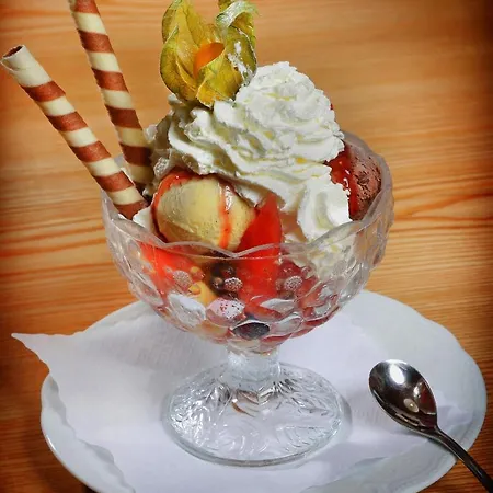 Penzion Restaurant-cafe-pension Himmel 4*