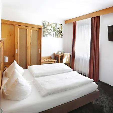 Restaurant-cafe-pension Himmel 4* Landshut