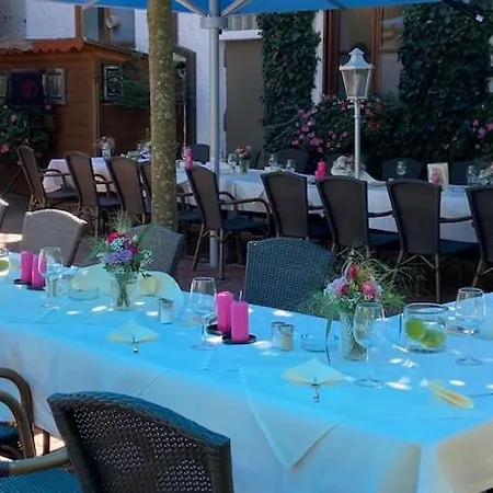 Restaurant-cafe-pension Himmel 4* Landshut
