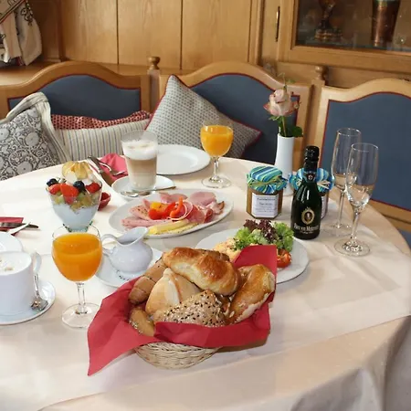 Restaurant-café-pension Himmel 3*